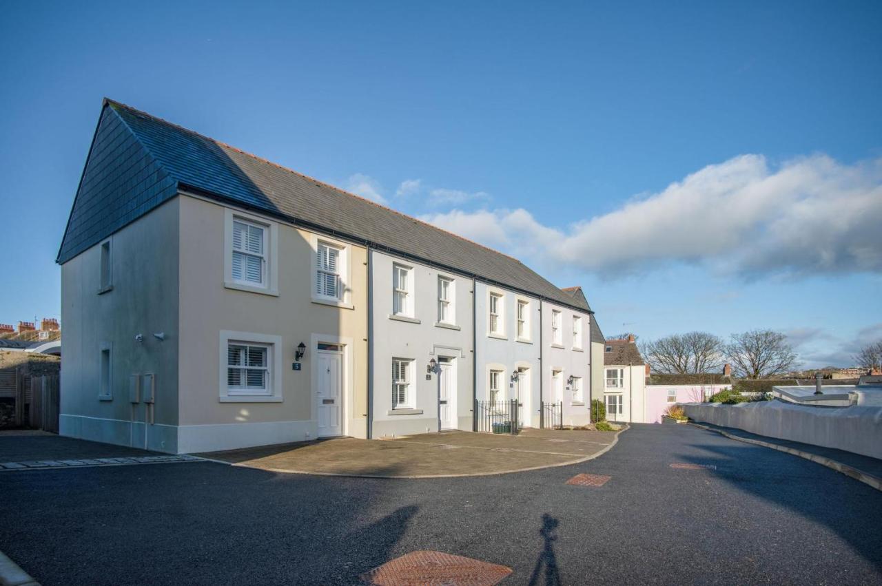 Ty Melyn - 2 Bedroom Cottage - Tenby Exterior foto